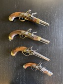 Lot of french pistols in iron - wood, french 1st Empire